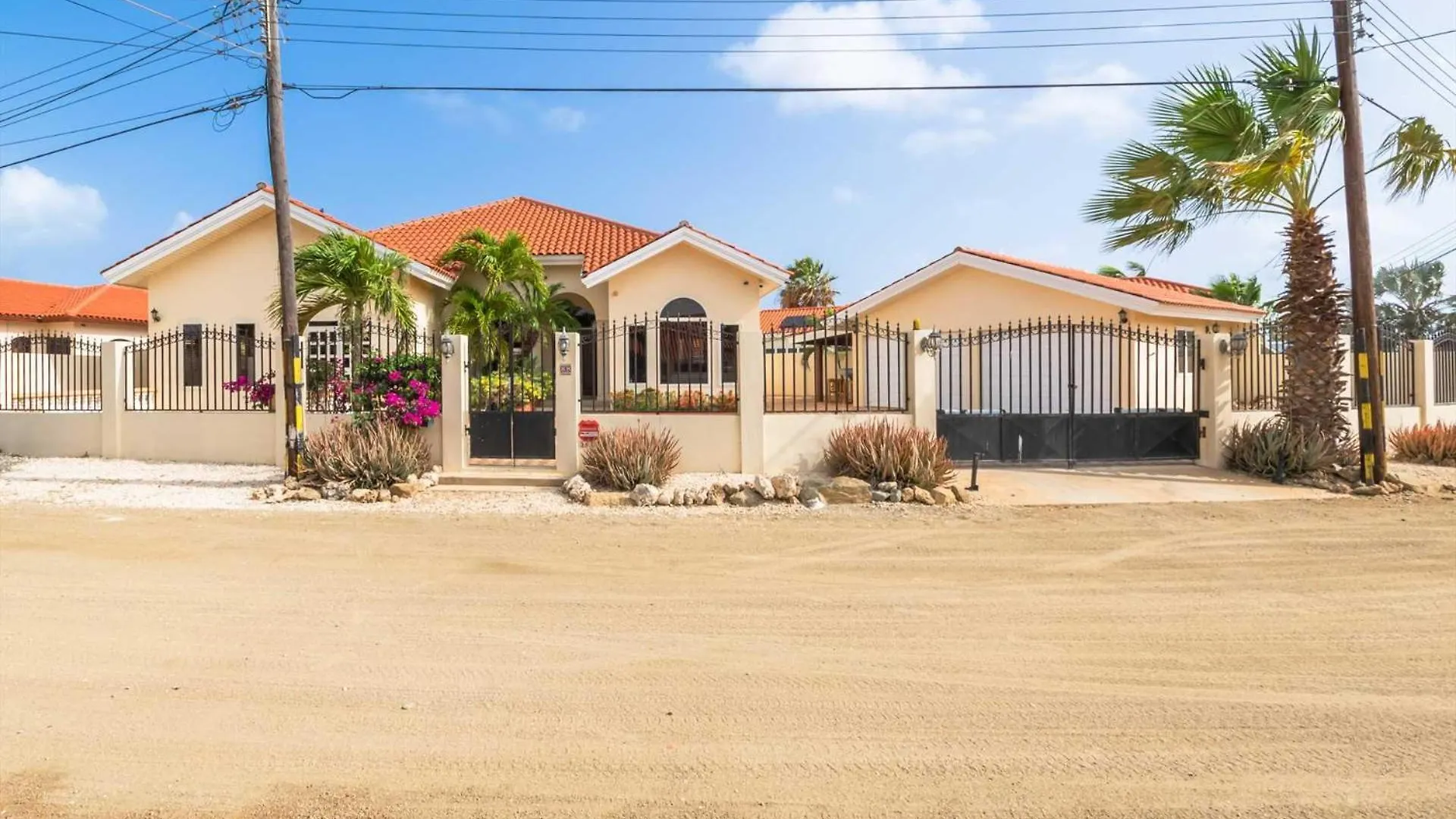 Oj88 - Private Villa With Pool - 5 Min From Palm Beach - 4Br House